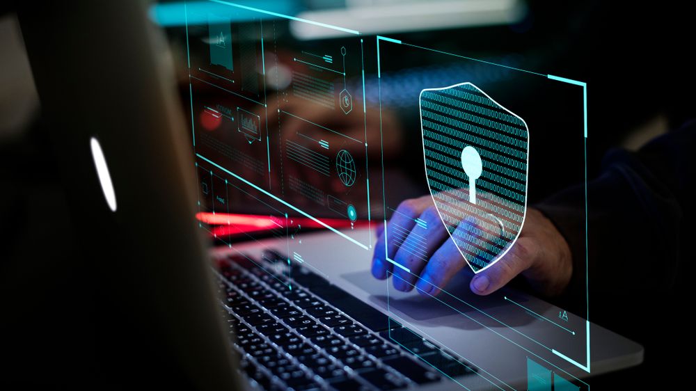 NÚKIB loni evidoval rekordní počet kybernetických útoků
